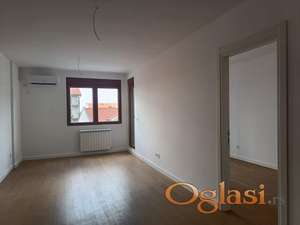 Useljiv 2.0 stan kod Gradske bolnice, Krfska, 51m2